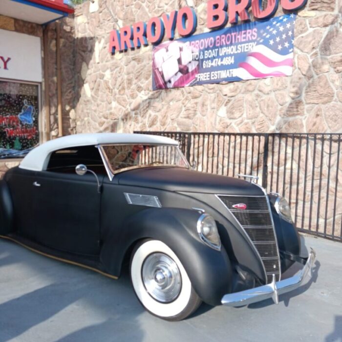 Lincoln Zephyr Top